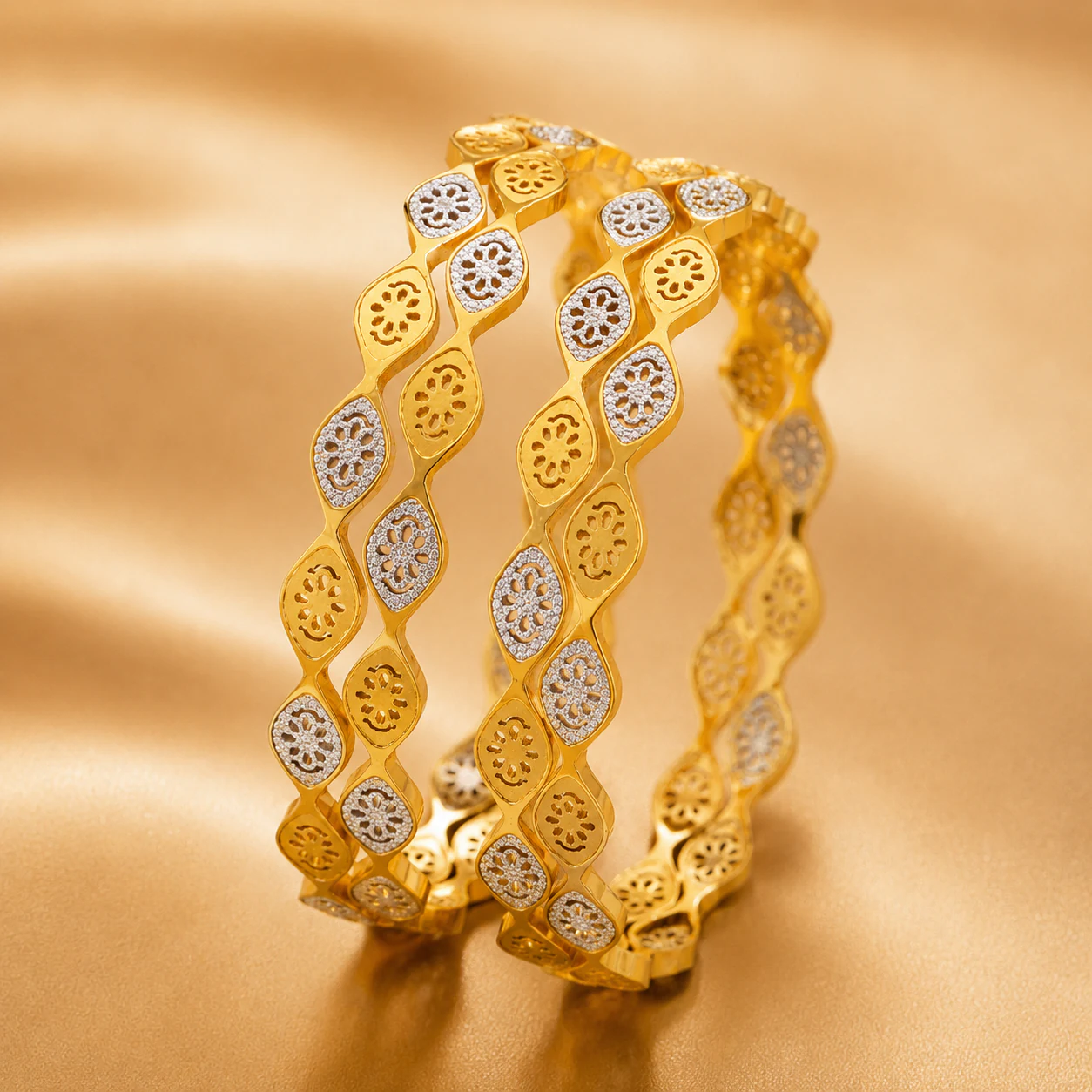 BANGLES 